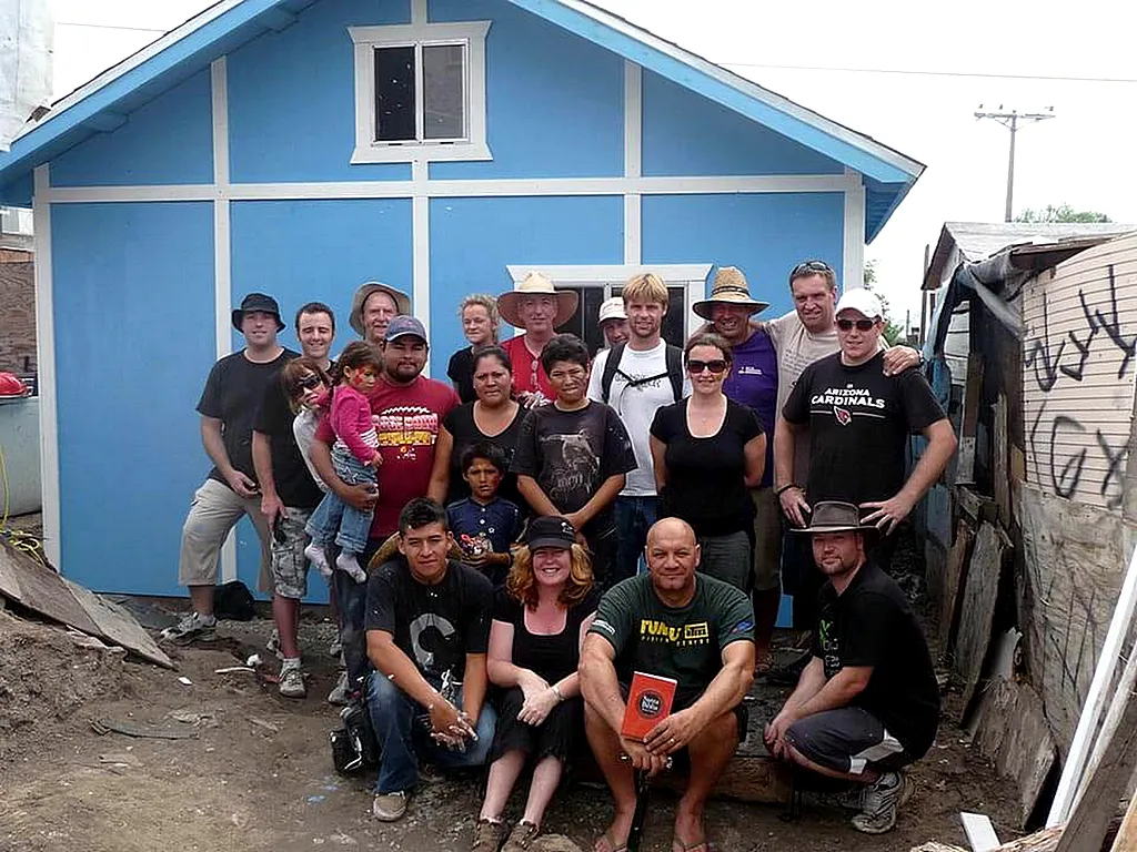 2010 Mexico House Build No 2