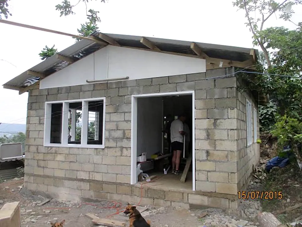 2015 - A new home for a family in Vanuatu